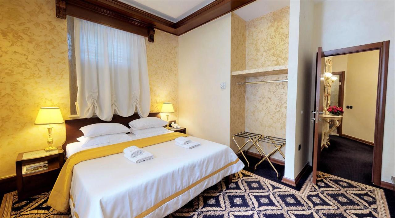 Historic Boutique Hotel Cattaro Экстерьер фото