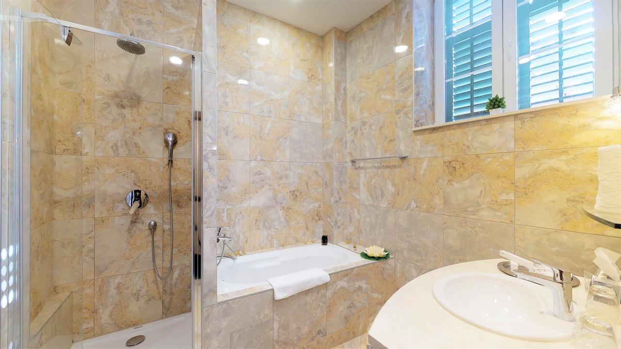 Historic Boutique Hotel Cattaro Экстерьер фото