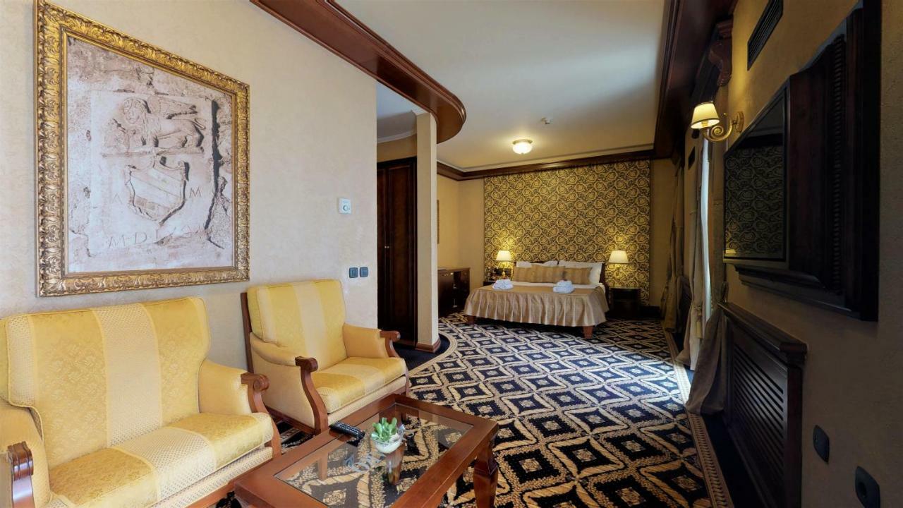 Historic Boutique Hotel Cattaro Экстерьер фото